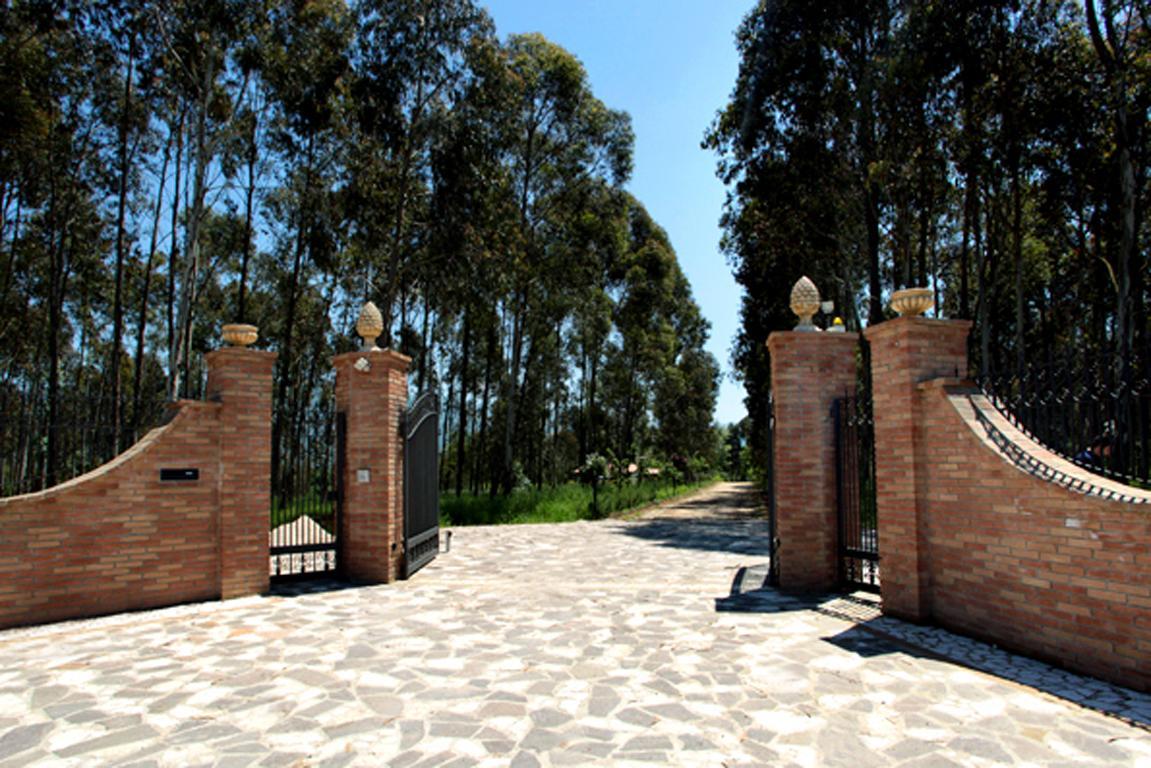 Il Nibbio Reale Country House Rocca d'Evandro ภายนอก รูปภาพ